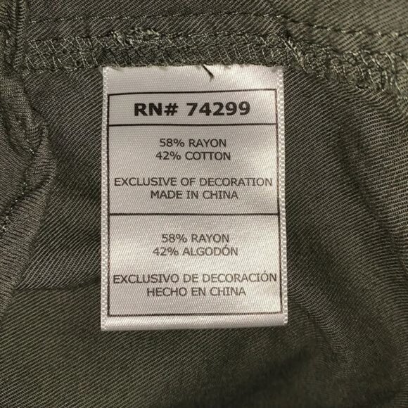 Tractr Olive Green Button-Down Shirt With Fun Patches Rainbow Smiley Face & Cher - Picture 3 of 7